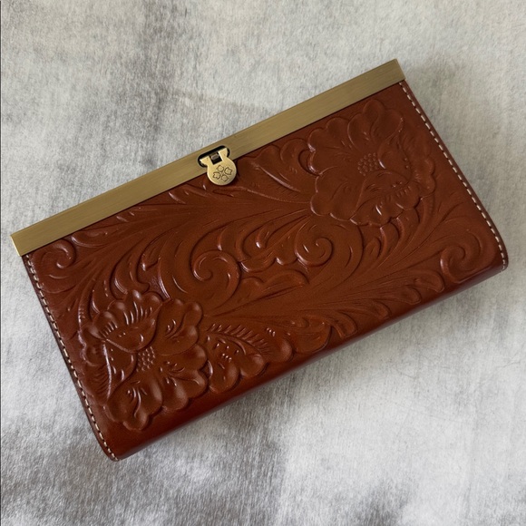 Patricia Nash Cauchy Leather Frame Wallet Tooled RFID Florence Brown - Picture 3 of 13